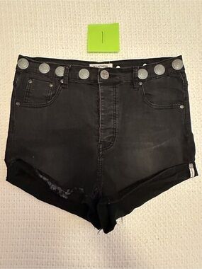 One Teaspoon Black High-Waist Button-Front Denim Shorts